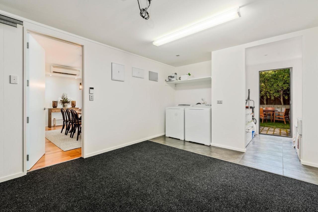 Holiday home 3-bed By Staysouth *